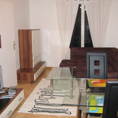 Kleine Pfarrgasse 5 – Top 12