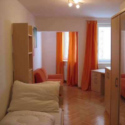 Kleine Pfarrgasse 5 – Top 13
