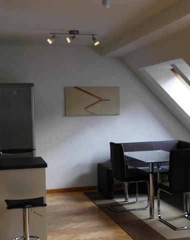 Kleine Pfarrgasse 5 – Top 14