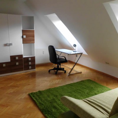 Kleine Pfarrgasse 5 – Top 14